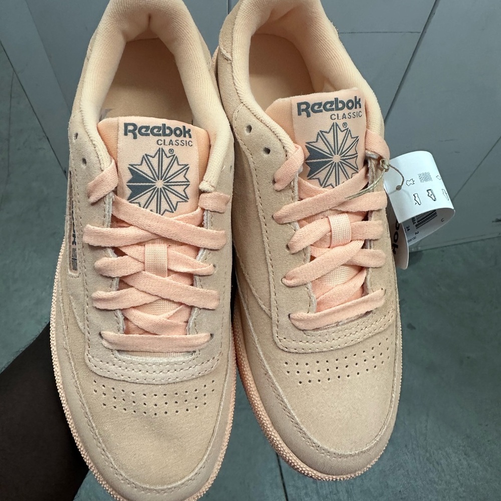 Tan Club C 85 Vintage Shoes men Size 6